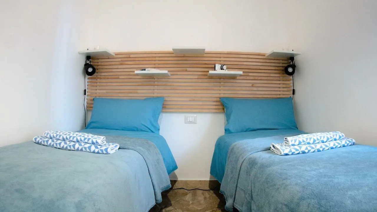 Be Central Rooms Palermo 0*,
